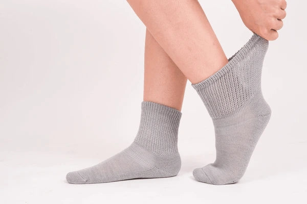 🎁 PACK DE 12 PARES DE CALCETINES PARA DIABÉTICOS
